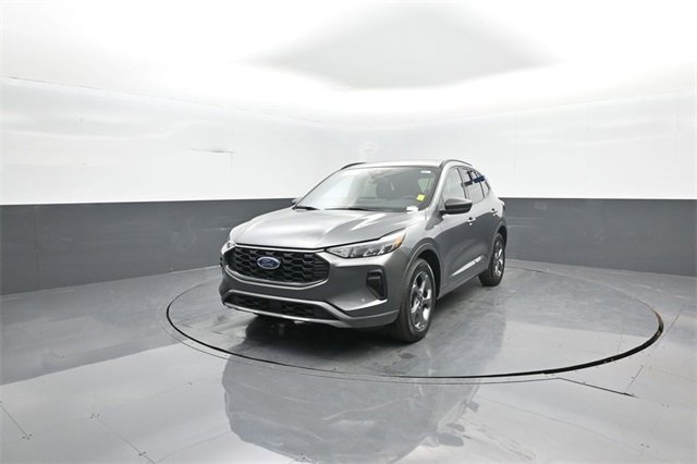 Certified 2023 Ford Escape ST-Line w/ Tech Pack #1 image 3