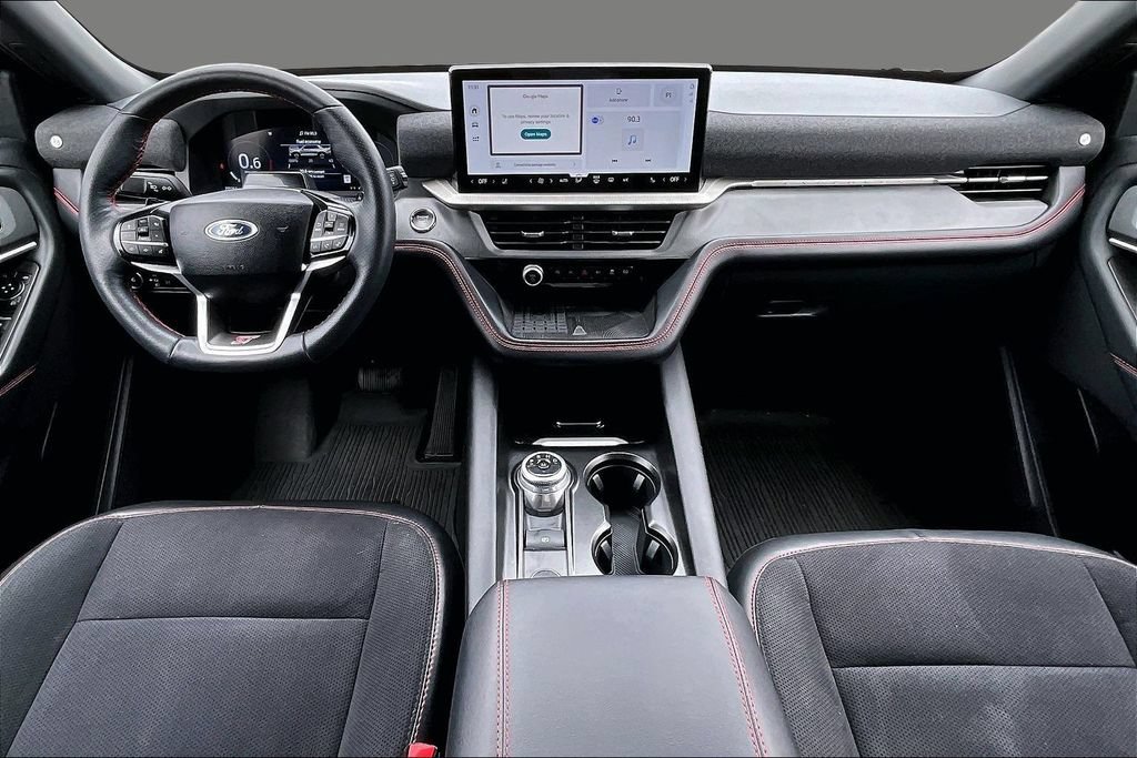 Certified 2025 Ford Explorer ST AWD/4WD image 9