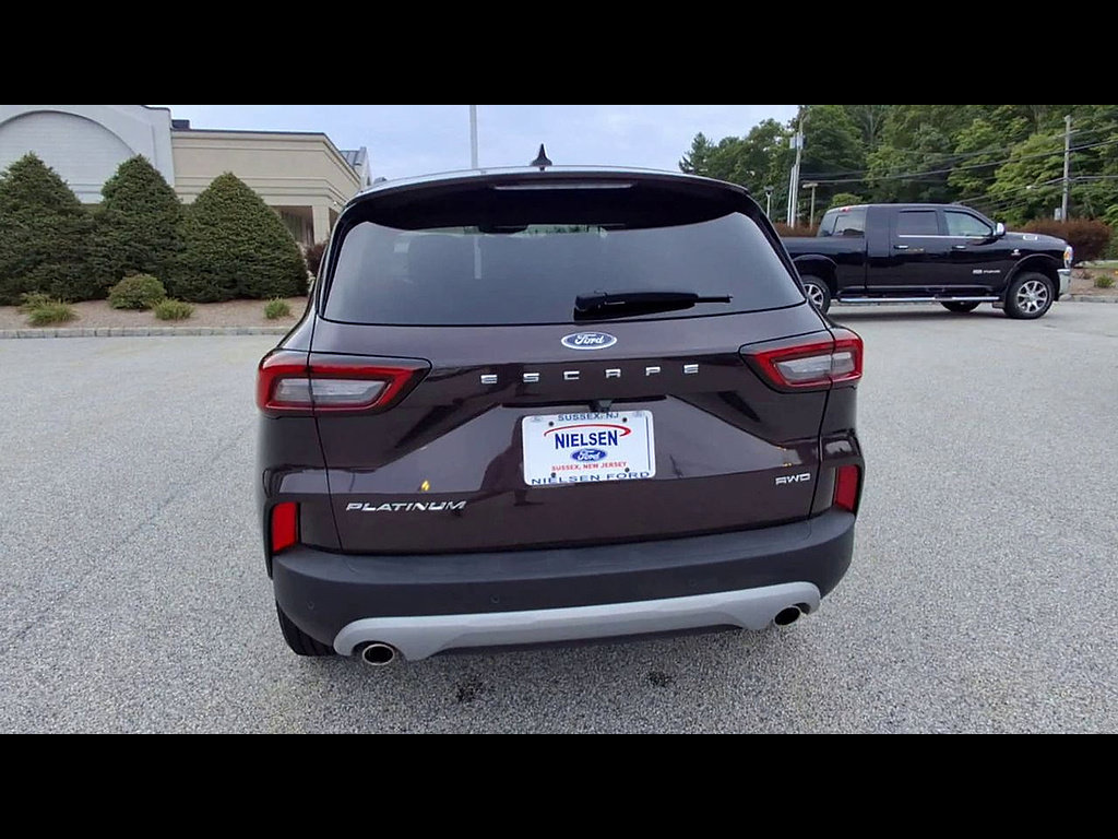 Certified 2023 Ford Escape Platinum AWD/4WD image 7