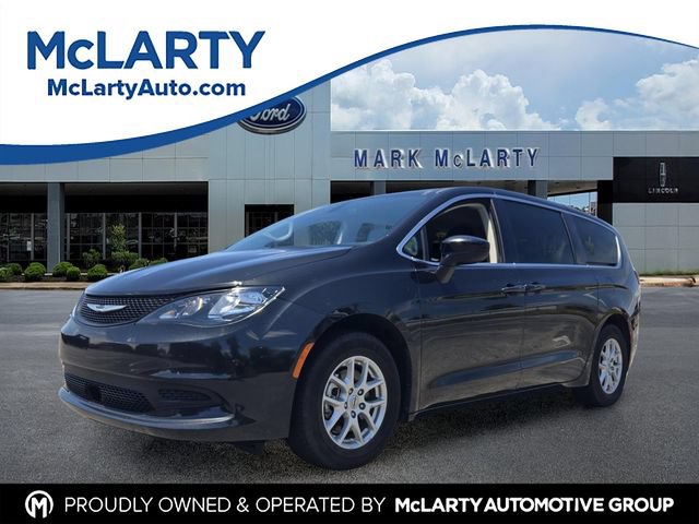 Used 2022 Chrysler Voyager LX