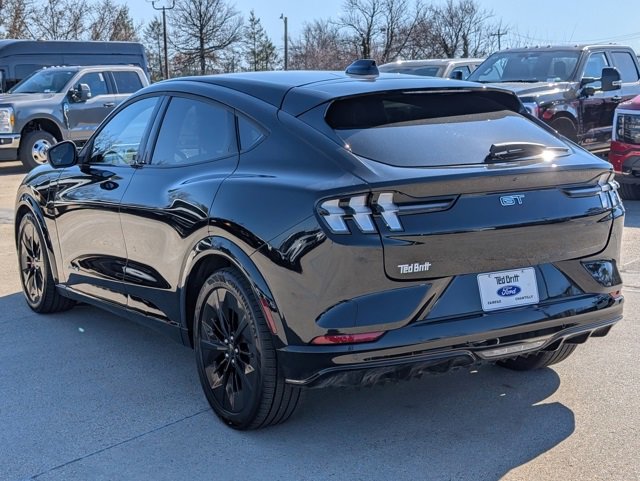 Certified 2025 Ford Mustang Mach-E GT image 7