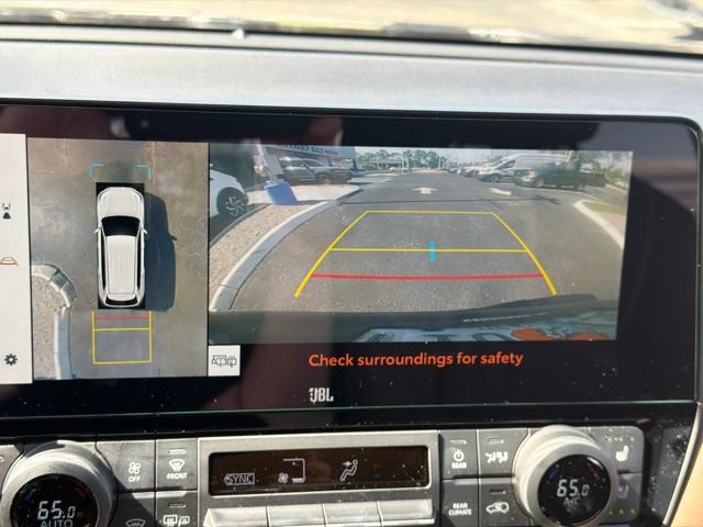 Used 2025 Toyota Grand Highlander AWD image 19