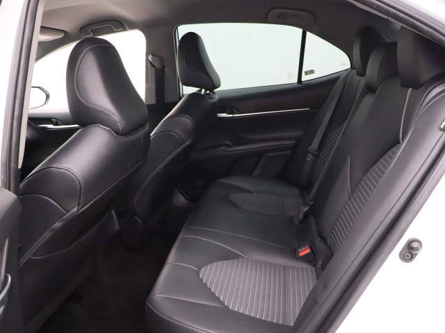 Used 2022 Toyota Camry SE FWD image 17