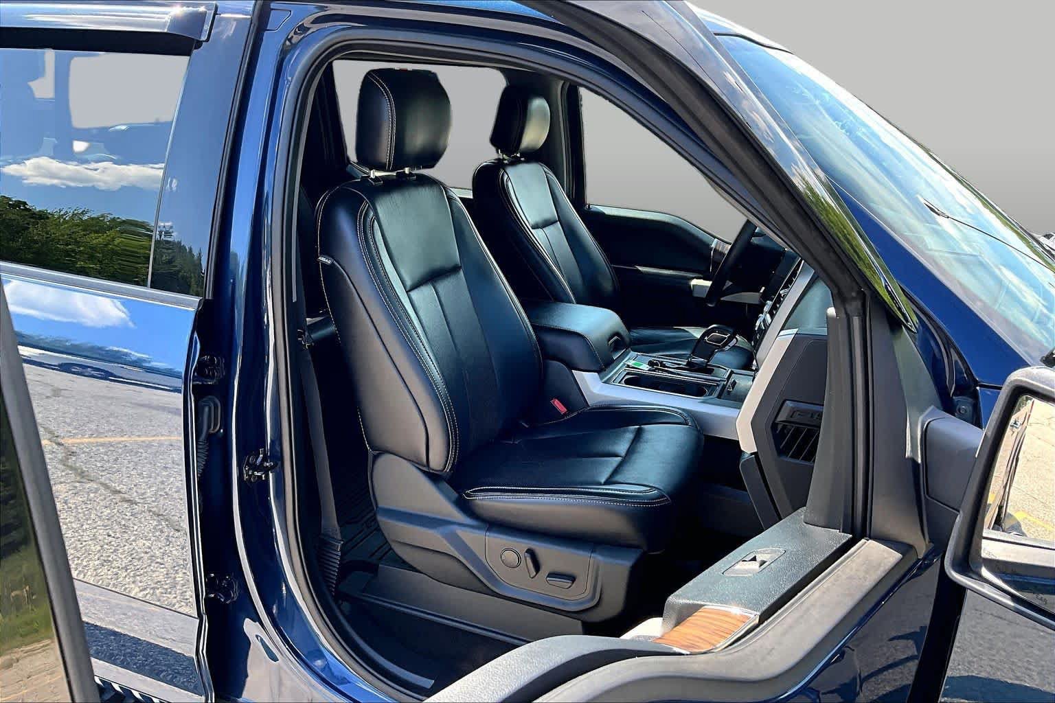 Certified 2019 Ford F150 Lariat w/ Equipment Group 502A Luxury AWD/4WD image 8
