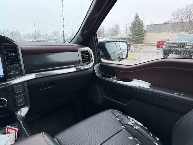 Certified 2022 Ford F150 Lariat w/ Equipment Group 502A High image 17