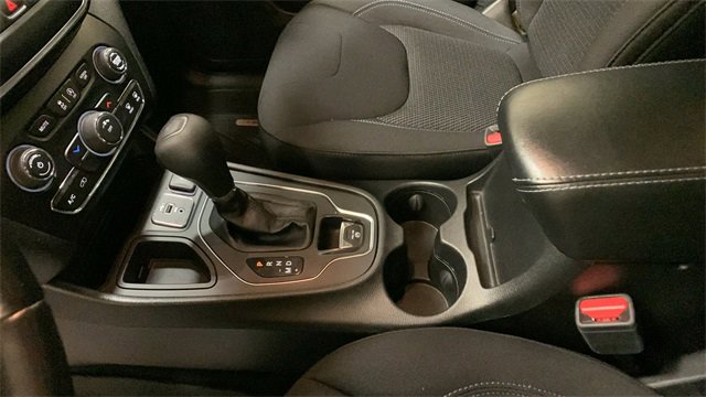 Used 2020 Jeep Cherokee Latitude w/ Cold Weather Group image 34