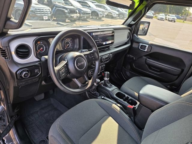 Used 2024 Jeep Wrangler Sport AWD/4WD image 13