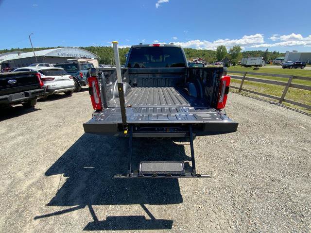 Certified 2026 Ford F350 Platinum w/ Tremor Off-Road Package AWD/4WD image 24
