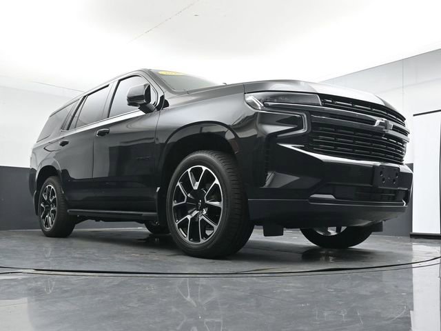 Used 2021 Chevrolet Tahoe RST w/ Luxury Package AWD/4WD image 32