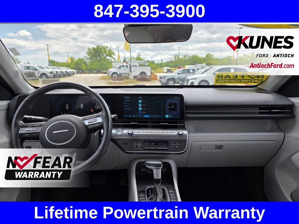 Used 2024 Hyundai Kona SEL AWD/4WD image 17