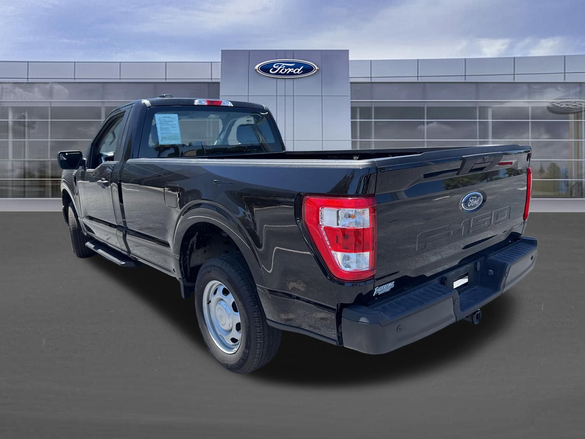 Certified 2023 Ford F150 XL RWD image 7