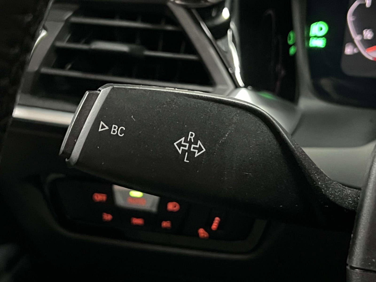 Used 2019 BMW 330i xDrive 330I XDRIVE w/ Premium Package image 22