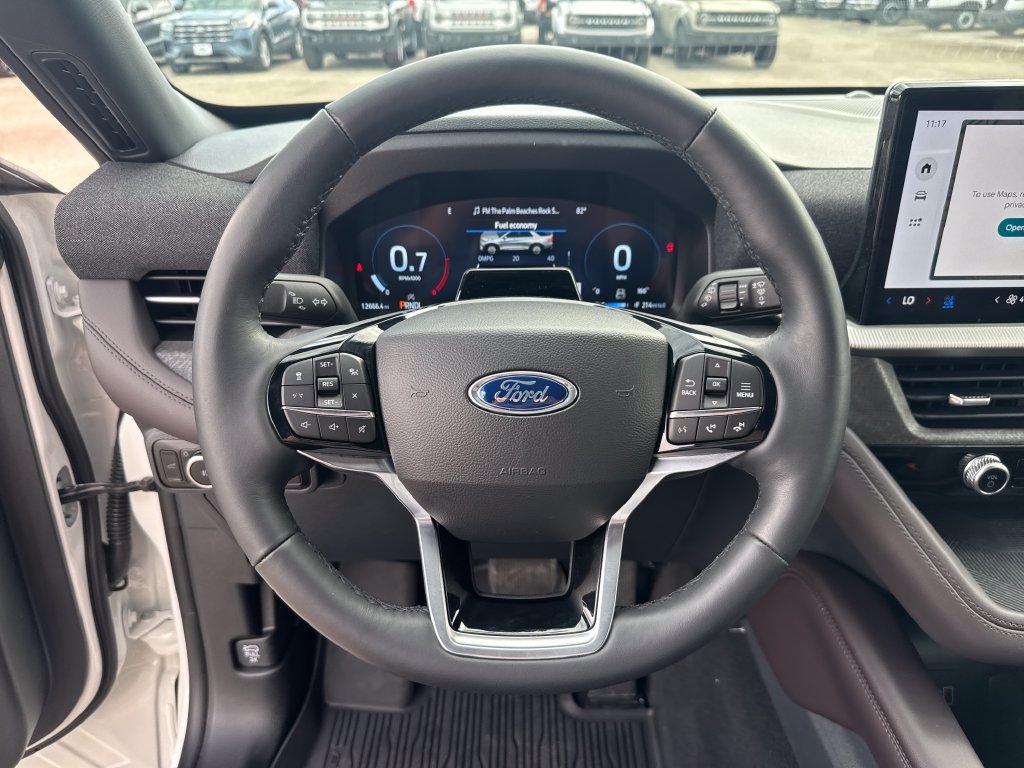 Certified 2026 Ford Explorer Platinum RWD image 15