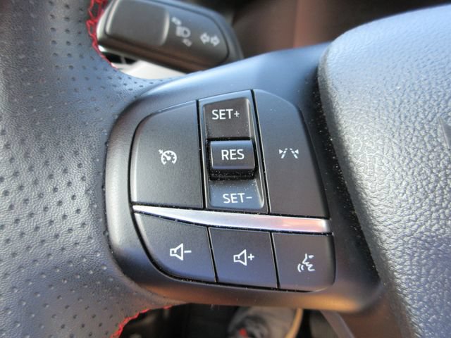 Certified 2025 Ford Escape ST-Line Select AWD/4WD image 21