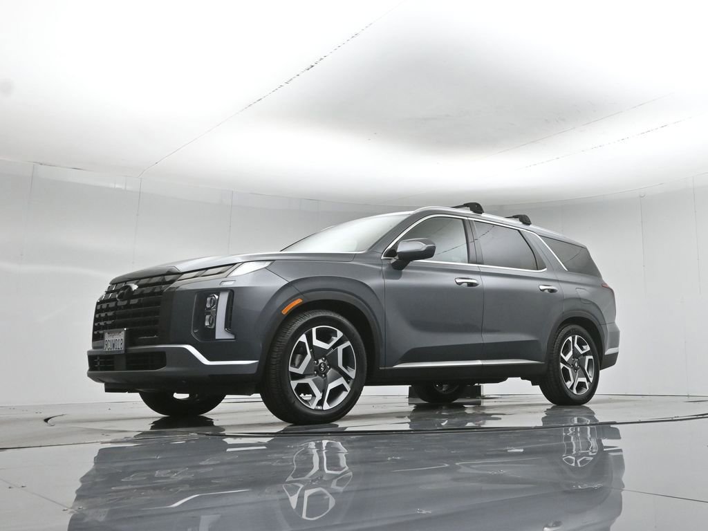 Used 2023 Hyundai Palisade Limited w/ Cargo Package AWD/4WD image 26