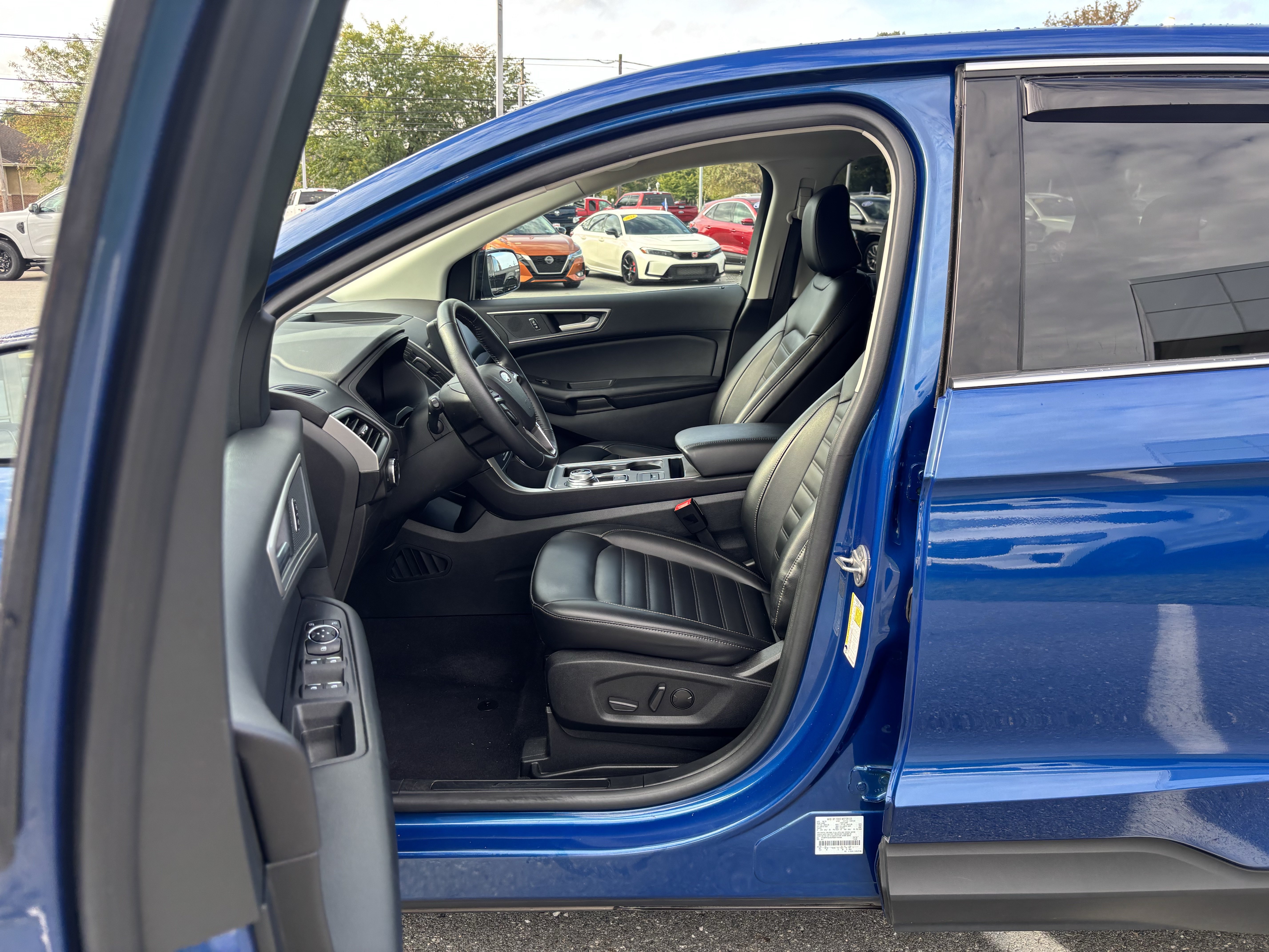 Certified 2024 Ford Edge SEL w/ Convenience Package AWD/4WD image 15