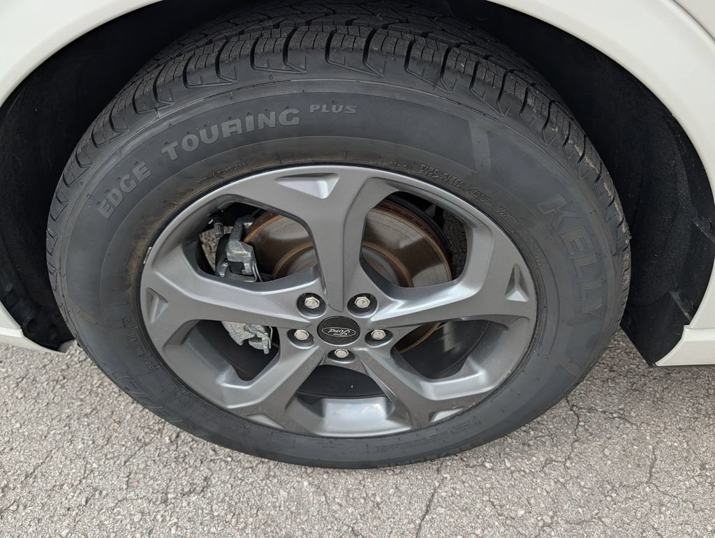 Certified 2023 Ford Escape ST-Line w/ Tech Pack #1 FWD image 32