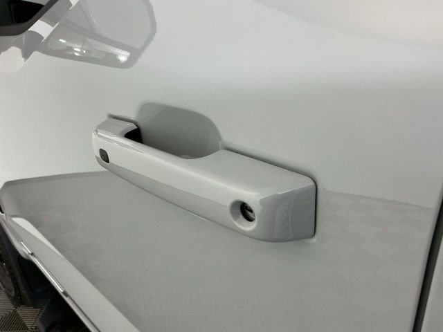 Certified 2025 Ford F350 Lariat w/ Black Appearance Package image 14