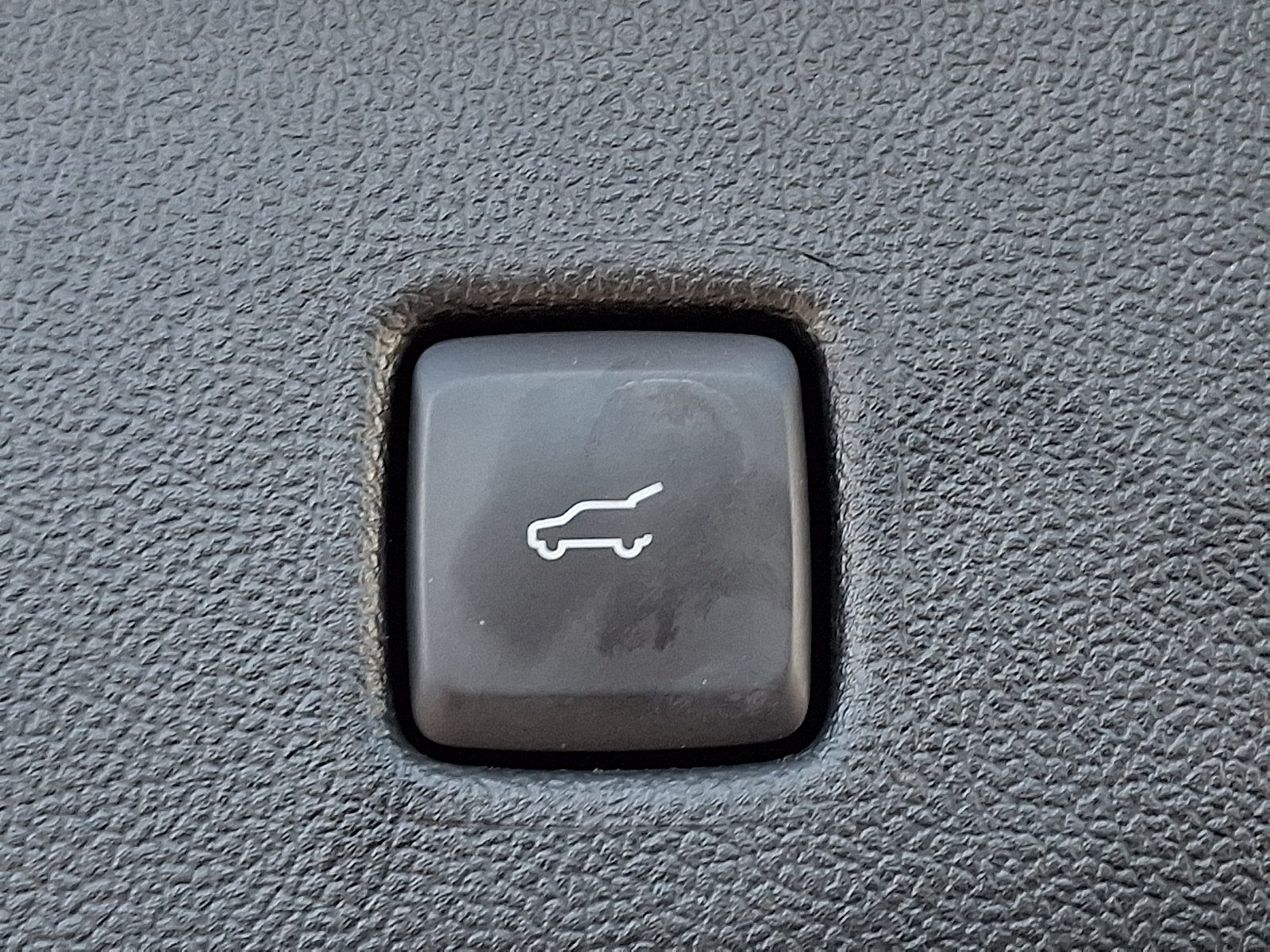 Certified 2023 Ford Escape Active AWD/4WD image 29