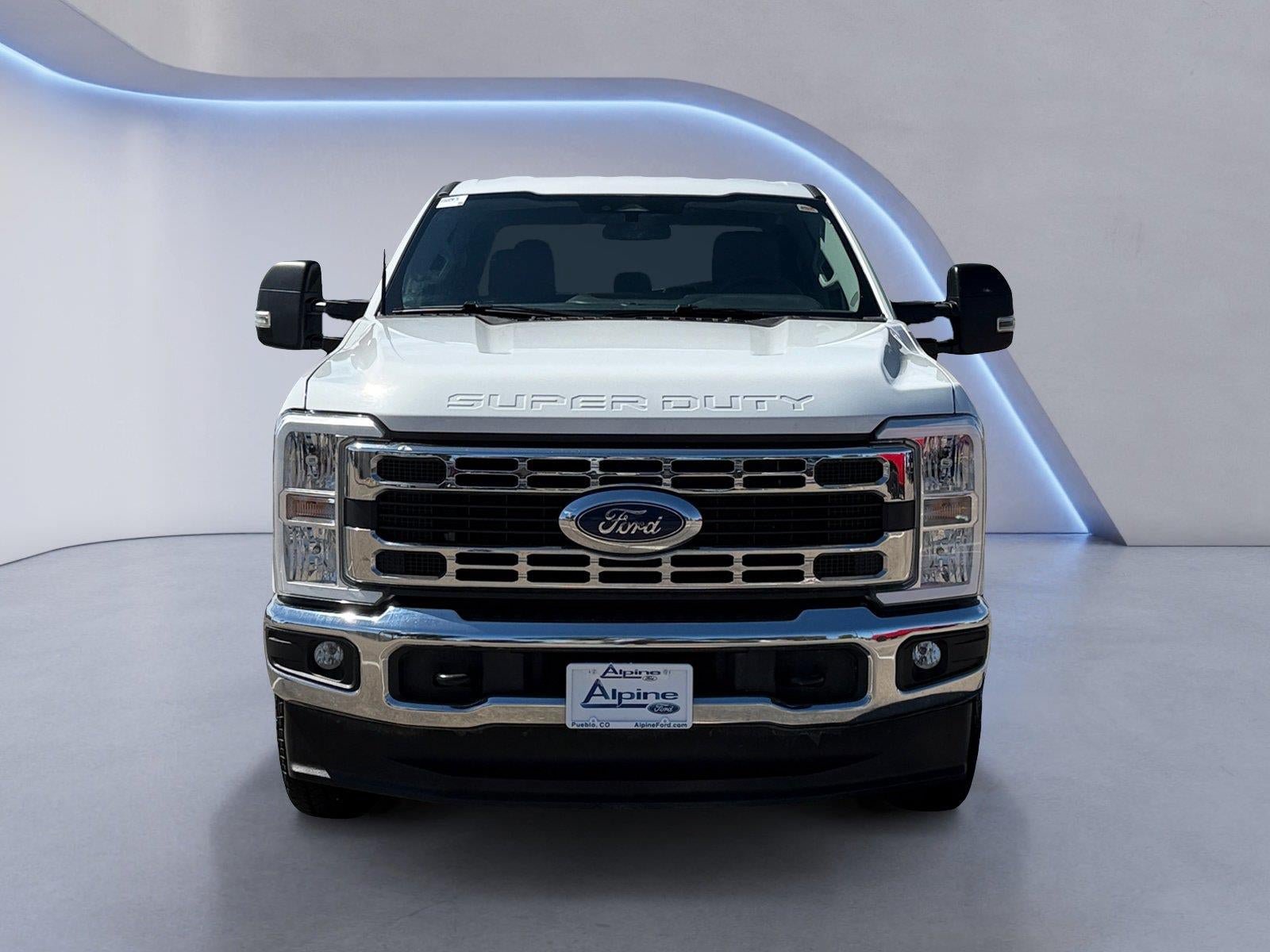 Certified 2025 Ford F250 XLT AWD/4WD image 8