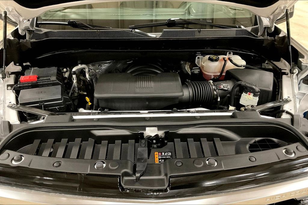 Used 2024 Chevrolet Silverado 1500 High Country w/ High Country Premium Package image 12