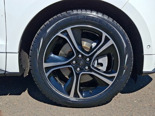 Certified 2022 Ford Edge ST w/ Equipment Group 401A AWD/4WD image 8