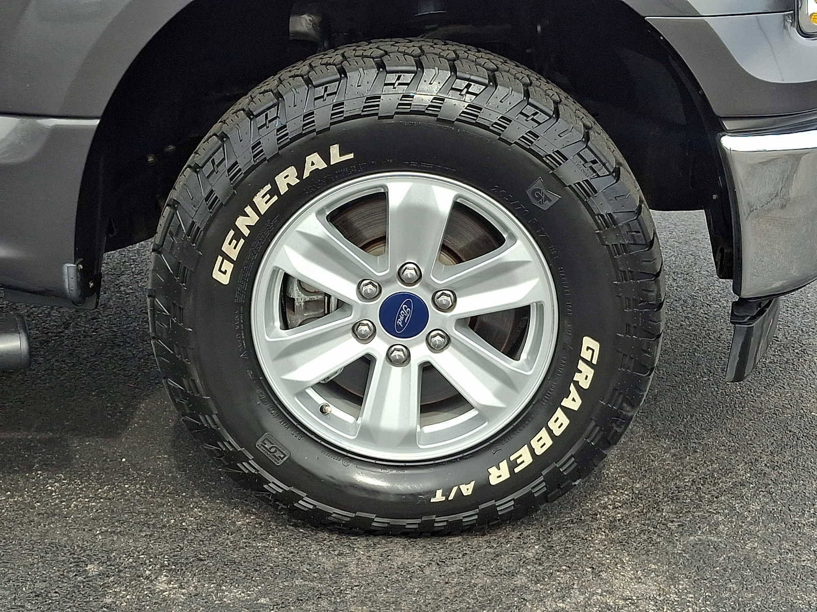 Certified 2017 Ford F150 XLT image 8