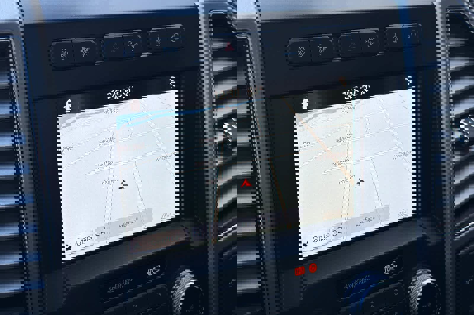 Certified 2019 Ford F350 Platinum w/ Platinum Ultimate Package image 18