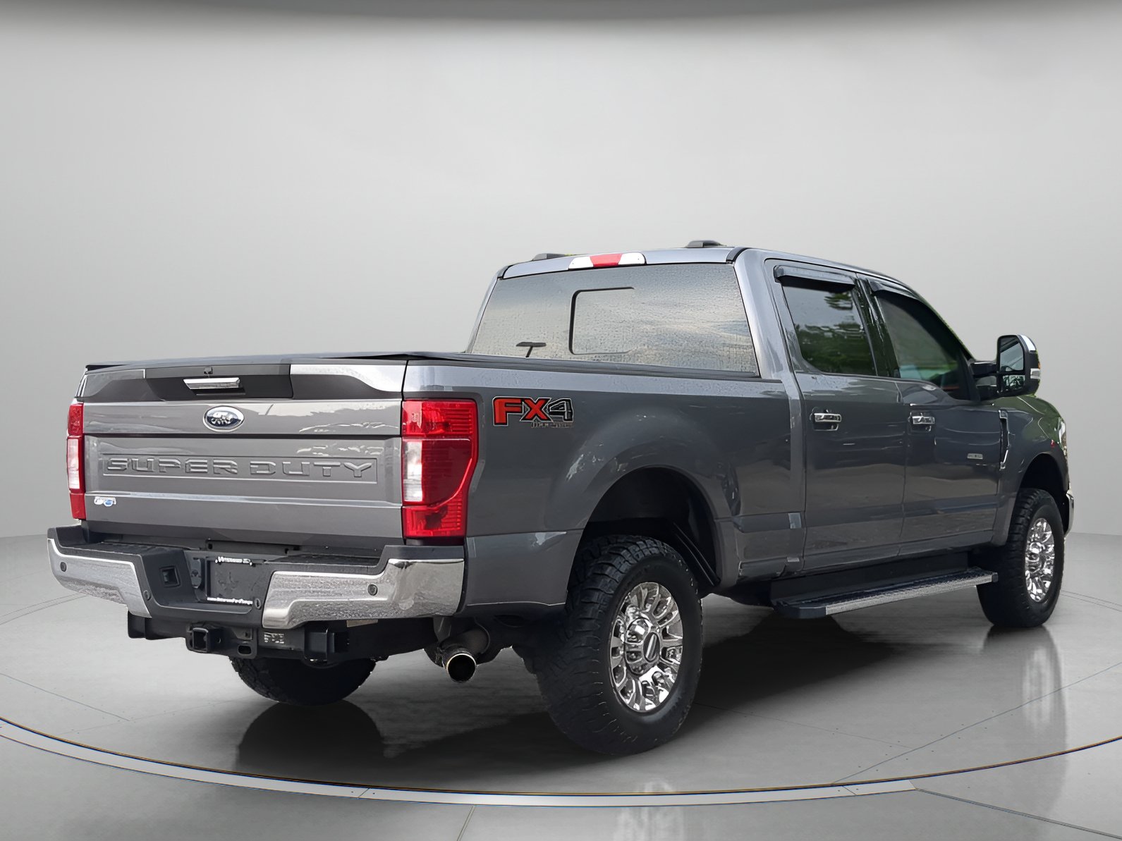Certified 2021 Ford F250 XLT w/ XLT Premium Package AWD/4WD image 40