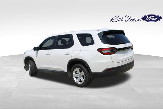 Used 2023 Honda Pilot LX image 7