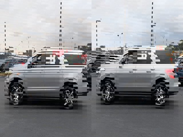 Certified 2024 Ford Expedition Max Limited image 2