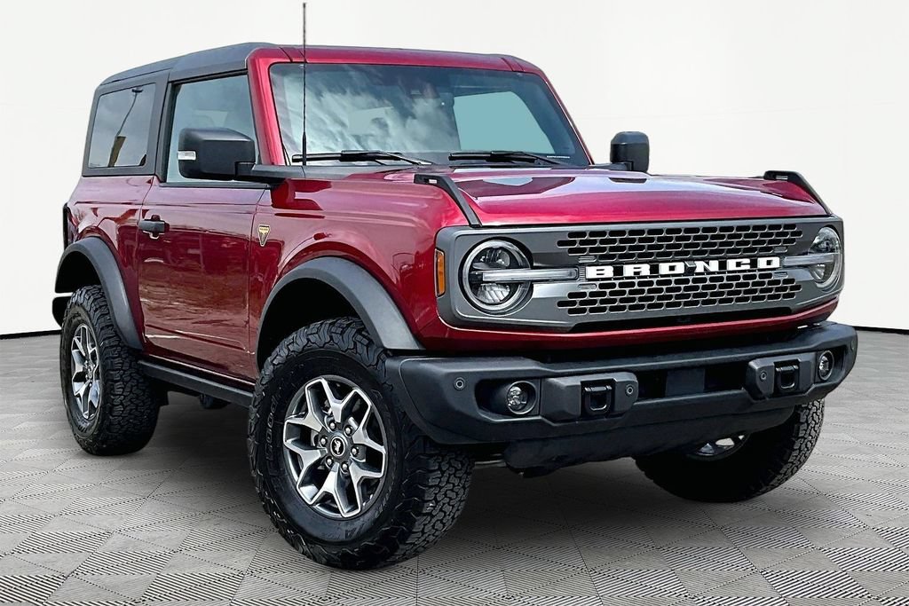 Certified 2025 Ford Bronco Badlands AWD/4WD image 12