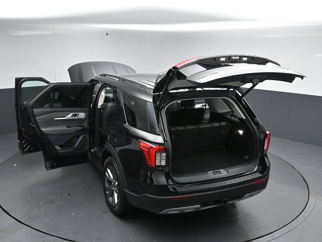 Certified 2025 Ford Explorer Active w/ Active Comfort Package AWD/4WD image 59