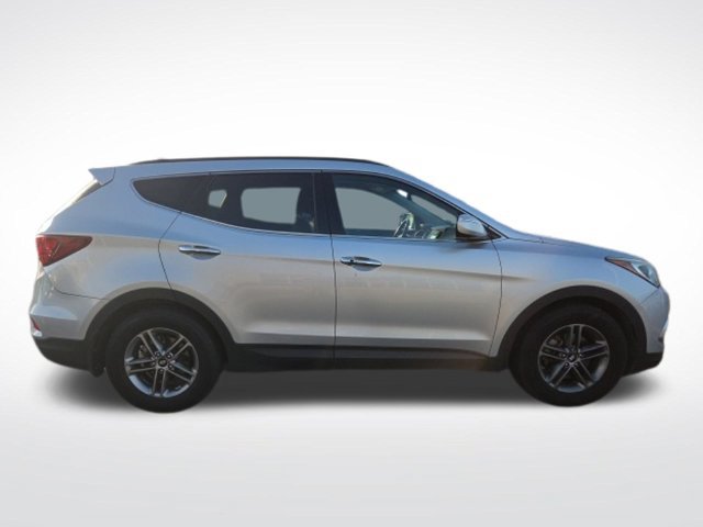 Used 2018 Hyundai Santa Fe Sport w/ 2.4L Tech Package 04 FWD image 11