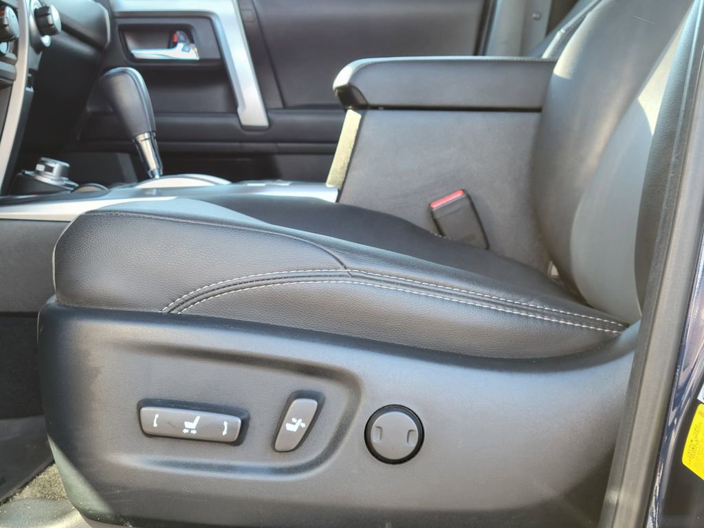 Used 2021 Toyota 4Runner SR5 Premium w/ Moonroof Package image 22