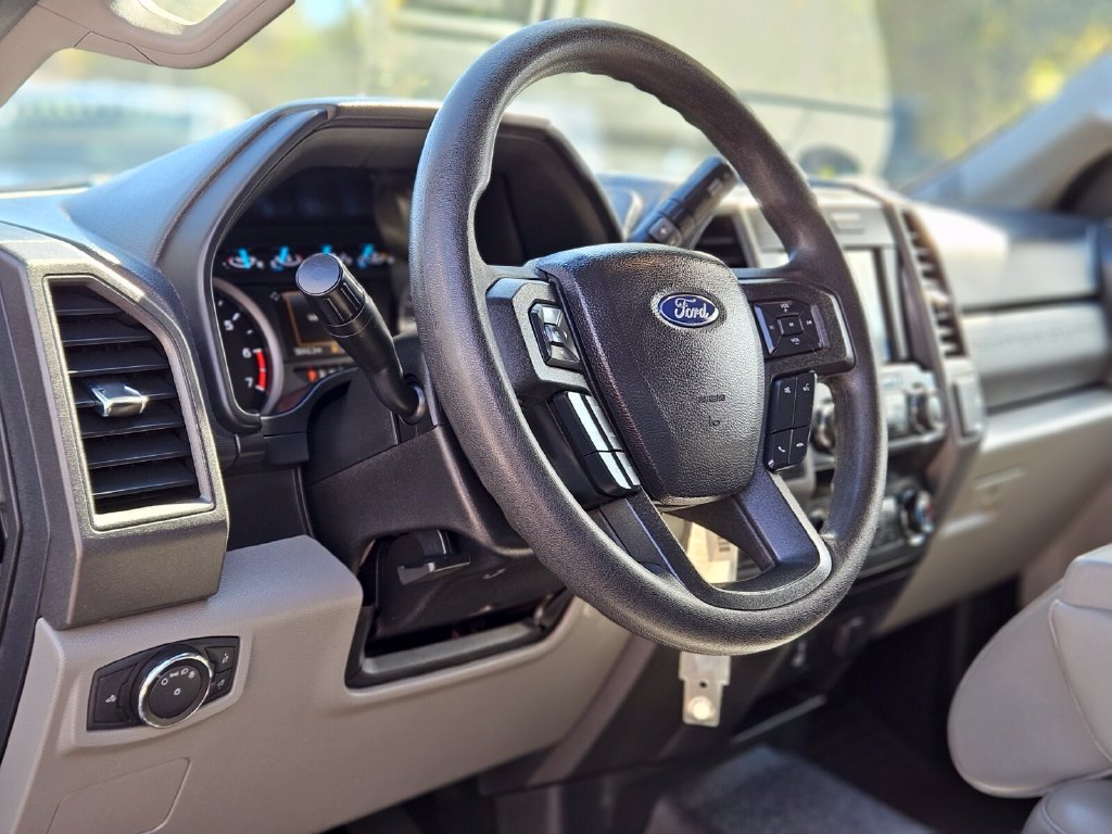 Certified 2020 Ford F250 XL w/ STX Appearance Package AWD/4WD image 20