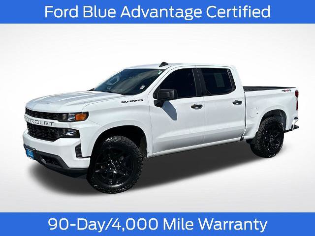 Used 2022 Chevrolet Silverado 1500 Custom w/ LPO, Blackout Package AWD/4WD image 1