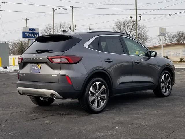 Certified 2023 Ford Escape Platinum w/ Premium Technology Package image 3