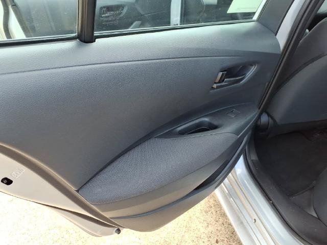 Used 2026 Toyota Corolla LE FWD image 12