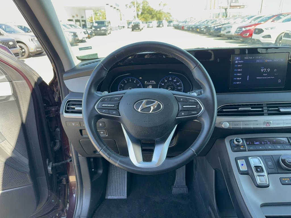 Used 2022 Hyundai Palisade SEL image 32
