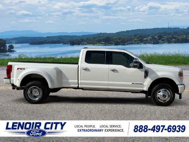 Certified 2021 Ford F350 Platinum AWD/4WD image 2
