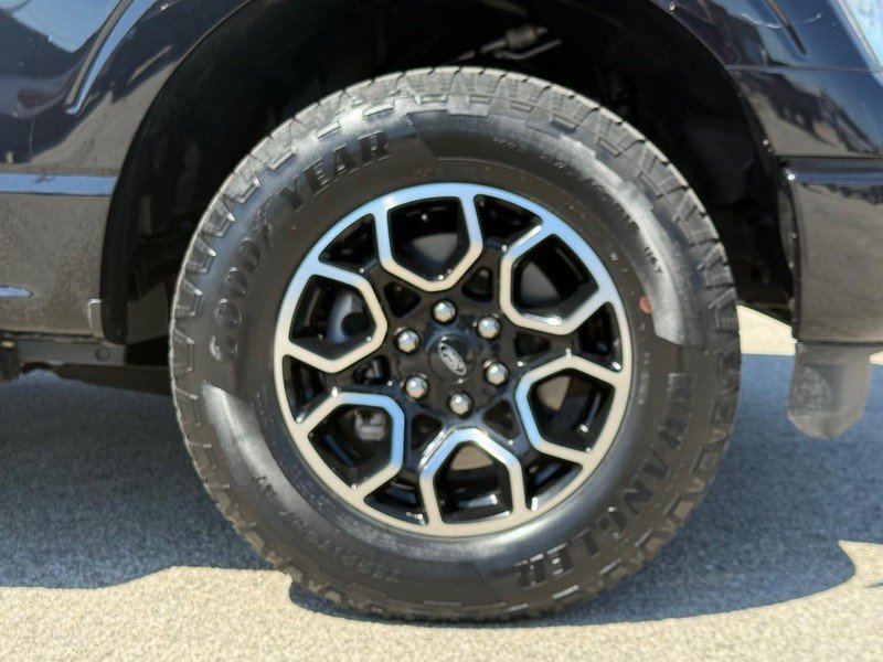 Certified 2022 Ford F150 XL w/ STX Appearance Package AWD/4WD image 13