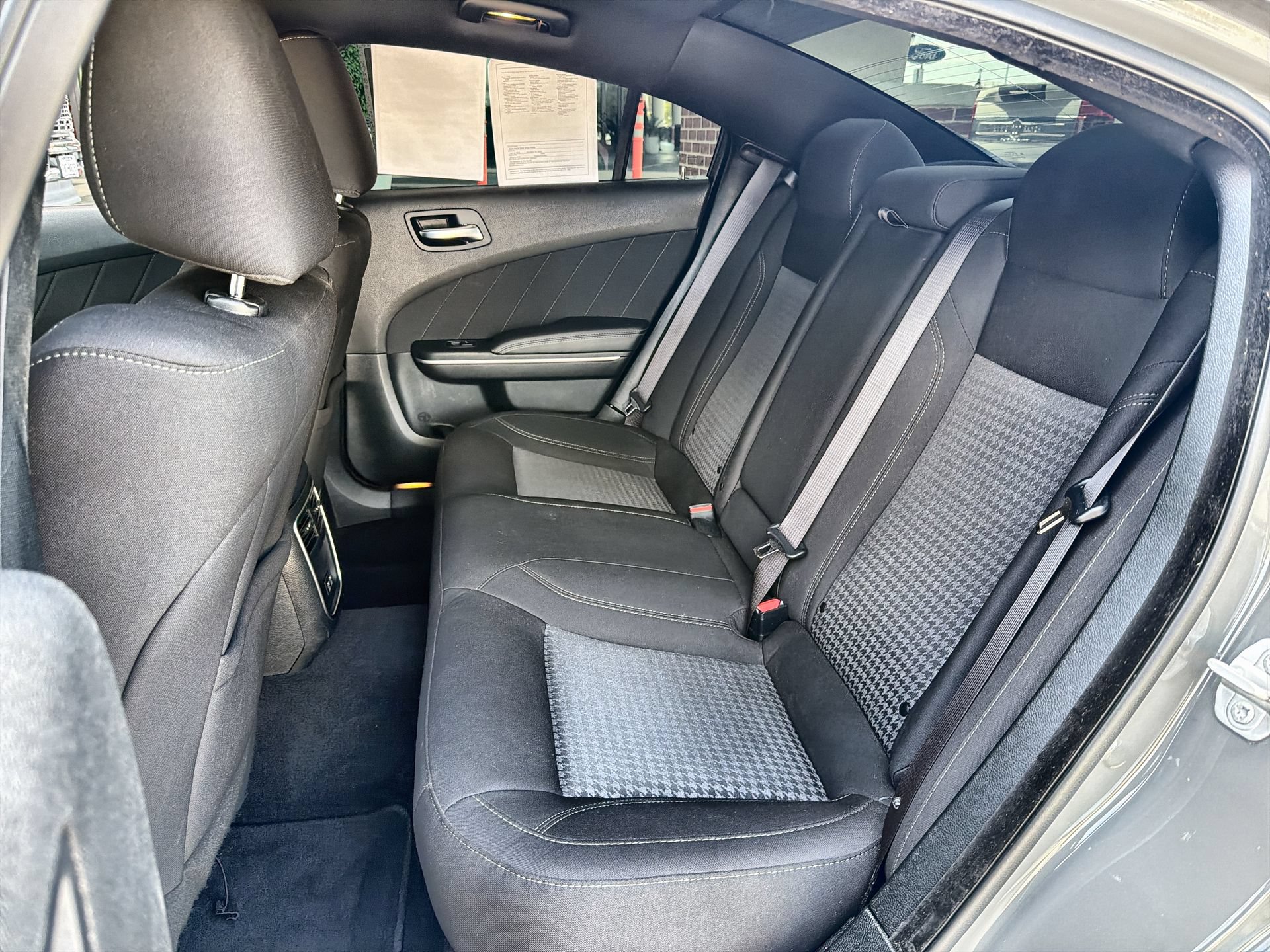 Used 2023 Dodge Charger SXT RWD image 21