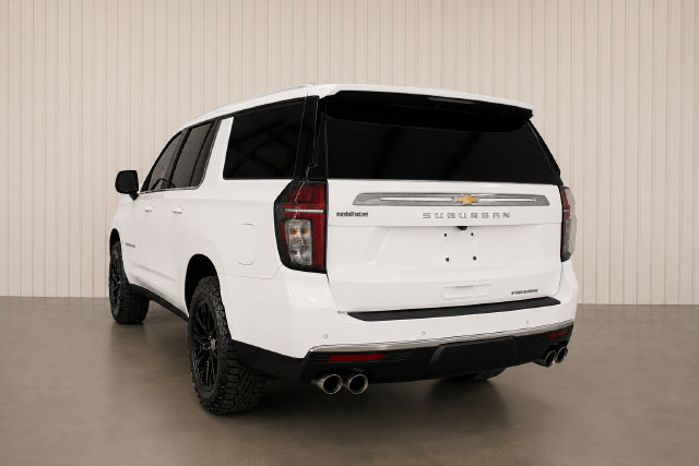 Used 2021 Chevrolet Suburban Premier AWD/4WD image 4