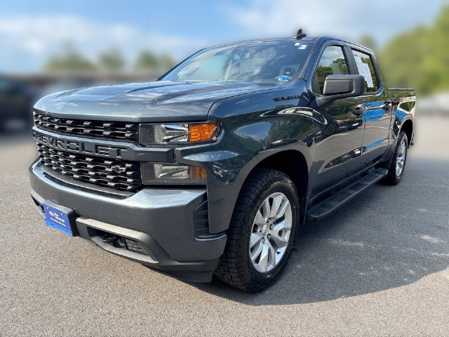 Used 2020 Chevrolet Silverado 1500 Custom w/ Custom Value Package AWD/4WD image 1