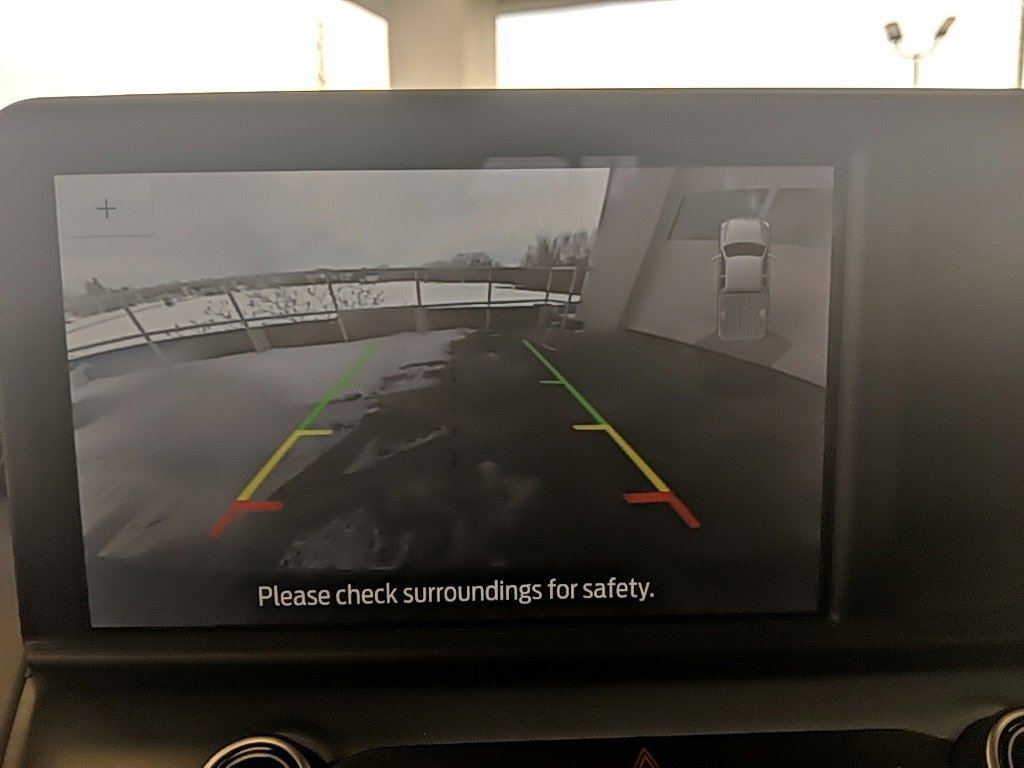 Certified 2022 Ford Maverick Lariat w/ Lariat Luxury Package image 22