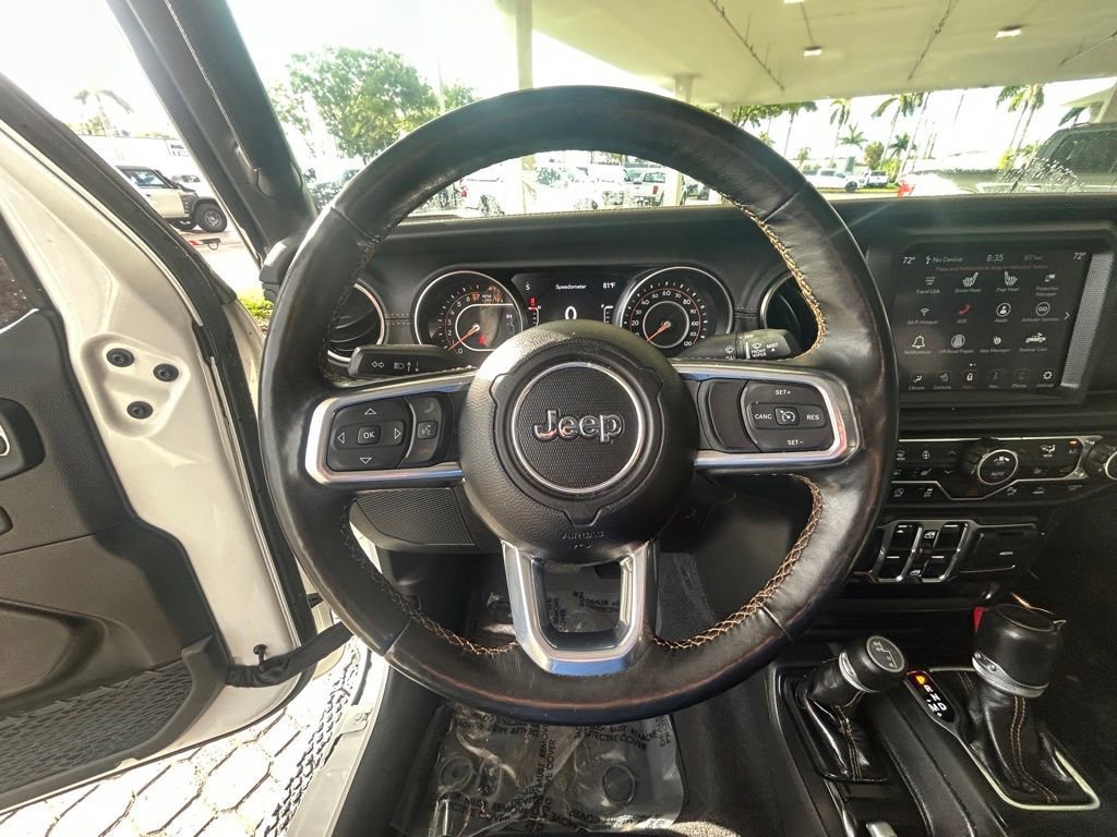 Used 2023 Jeep Gladiator Overland image 16