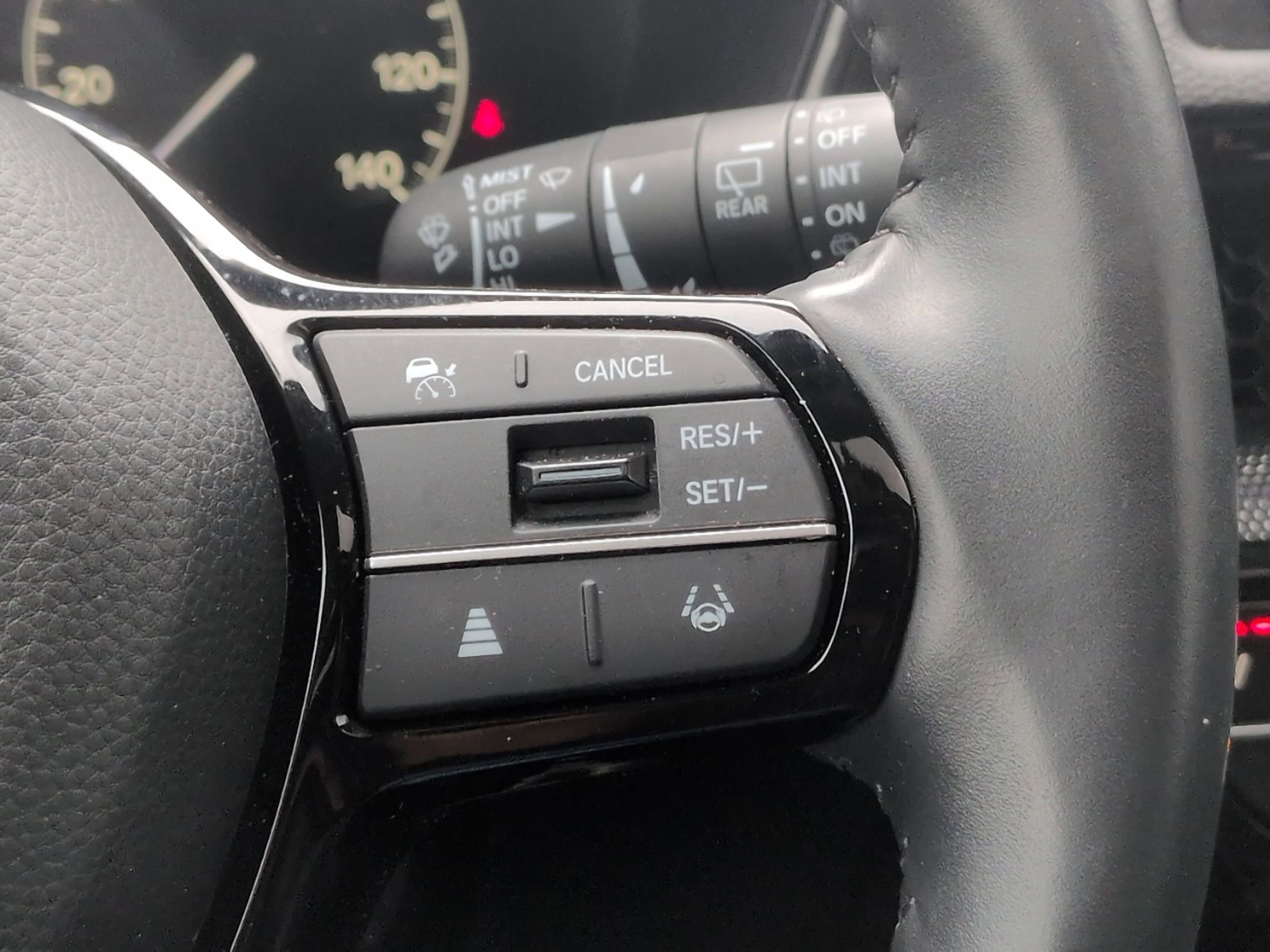 Used 2025 Honda CR-V EX-L image 19