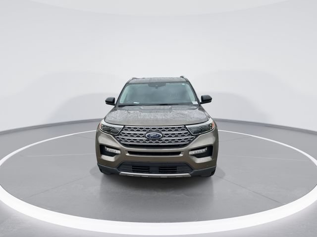 Certified 2021 Ford Explorer Limited AWD/4WD image 2