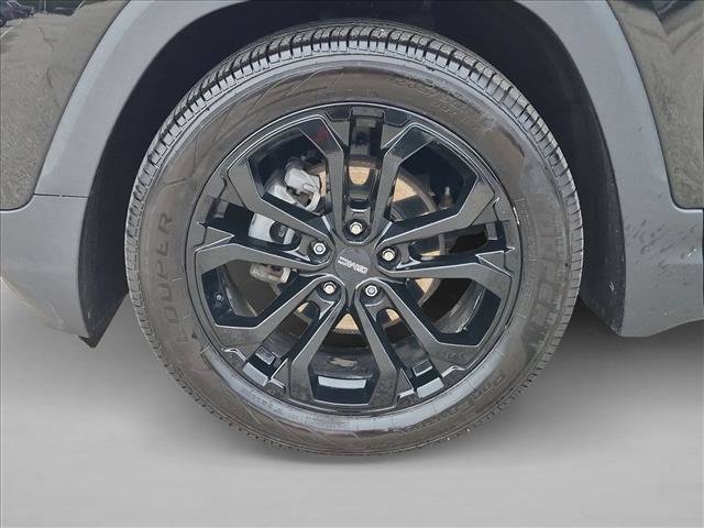 Used 2019 GMC Terrain SLE w/ Driver Convenience Package FWD image 24
